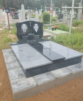 Памятник двойной 121